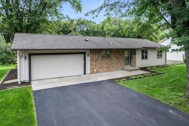 10666 107th Place N, Maple Grove, MN 55369 - photo 4
