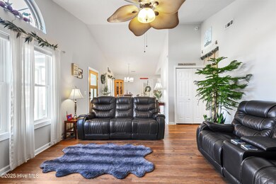 528 Brewster Ln, Wilmington, NC 28412 - photo 4