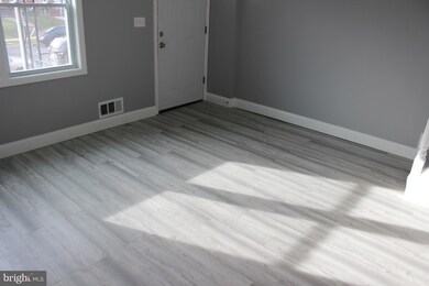 1236 Brewster St, Halethorpe, MD 21227 - photo 5