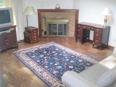 5 Rockwood Ln, Lincoln, MA 01773 - photo 2