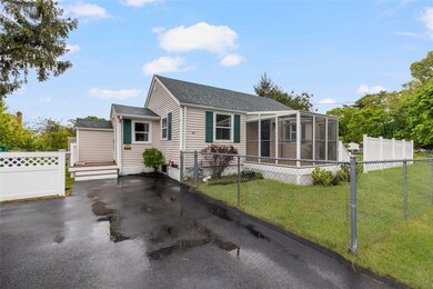 131 Morse Ave, Warwick, RI 02886 - photo 4
