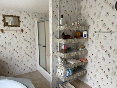 630 Cobblestone Rd, Douglas, GA 31535 - photo 5