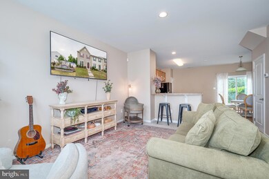 11 Streamside Place, Falling Waters, WV 25419 - photo 4