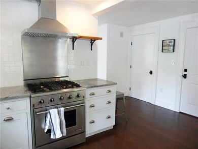 495 Spring St unit 1, Newport, RI 02840 - photo 6