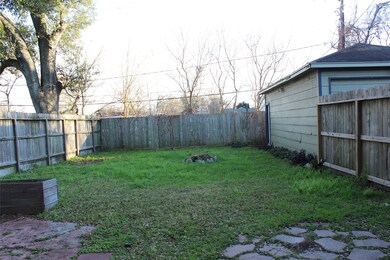 726 W 25th St, Houston, TX 77008 - photo 6