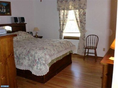 1502 Harmony St, Coatesville, PA 19320 - photo 5