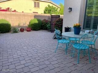 Front porch 3