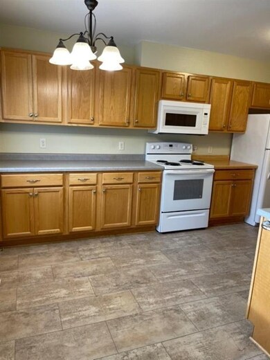 1305 E 10th St, Merrill, WI 54452 - photo 6