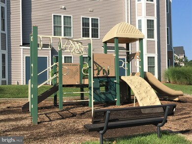 20447 Chesapeake Square unit 200, Sterling, VA 20165 - photo 7