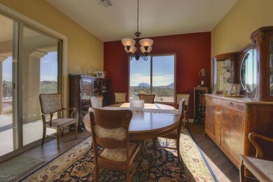 006_Formal Dining Room