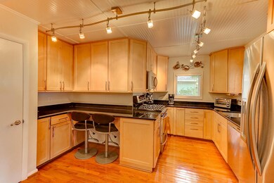 32 Twin Oaks (12)