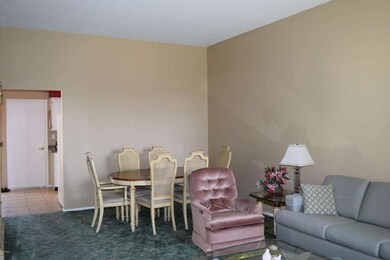 Living Room/Dining room