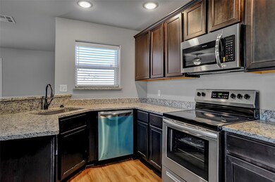 2741 W Washington St, Denison, TX 75020 - photo 3