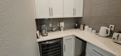 Wine refrigerator