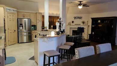 1664 Oak Creek Dr, Hurst, TX 76054 - photo 7