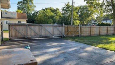 2738 Gabriel Ave, Zion, IL 60099 - photo 7