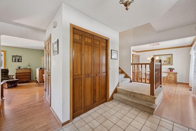 9368 Chesshire Ln N, Maple Grove, MN 55369 - photo 4