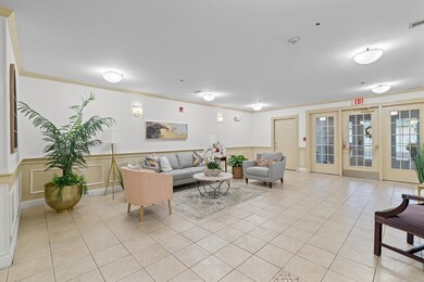 1 Millbrook Ln unit 304, Wakefield, MA 01880 - photo 3