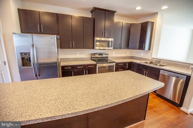 139 Gauley River Path, Falling Waters, WV 25419 - photo 7