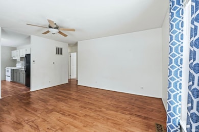 2710 Patterson Rd, Warsaw, IN 46582 - photo 7