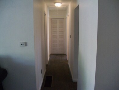 867 Demorest Rd, Columbus, OH 43204 - photo 7