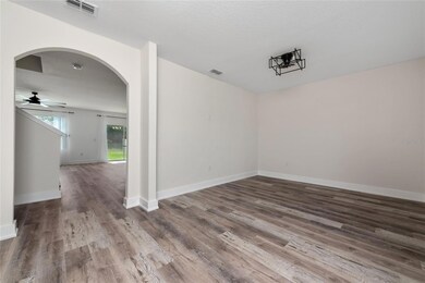 202 Lazy Willow Dr, Davenport, FL 33897 - photo 5