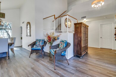 741 N Cholla St-1