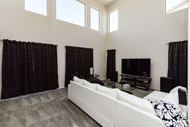 2518 S Chaparral AZ-18
