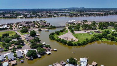 512 Brazos Harbor Cir, Granbury, TX 76048 - photo 7