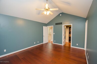 8622 Sanctuary Ln, Louisville, KY 40291 - photo 6