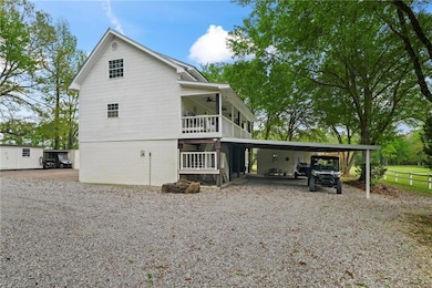 HOME EXTERIOR SIDE