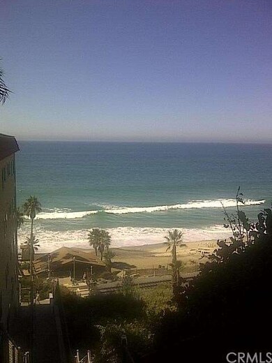 Corto Lane Beach access