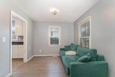 1433 Oakland Ave, Asheboro, NC 27203 - photo 5