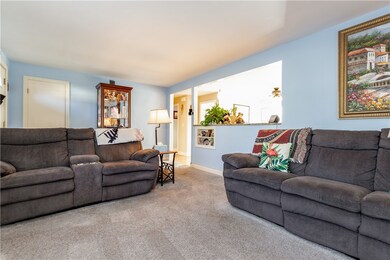 43 High St, Warwick, RI 02886 - photo 5