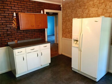 411 Chelsea Ave, Erie, PA 16505 - photo 5