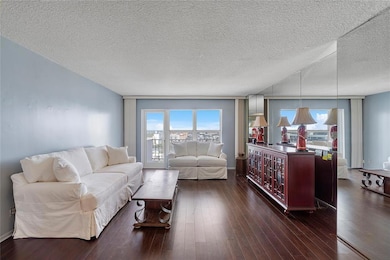 Parliament House unit 1627, Pompano Beach, FL 33062 - photo 4