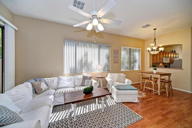005_Living - Dining