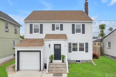 111 Lincoln Ave, Carteret, NJ 07008 - photo 3