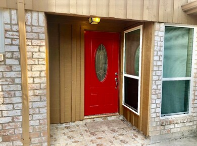 7523 Deep Forest Dr, Houston, TX 77088 - photo 3