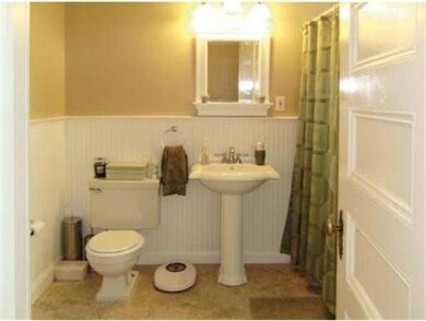 1495 Beacon St unit 1, Brookline, MA 02446 - photo 5