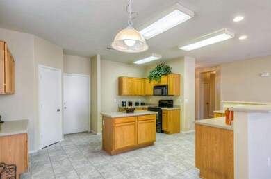 Kitchen (3)