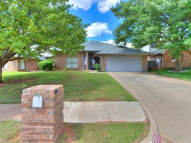 1717 Park View Place, Edmond, OK 73003 - photo 4