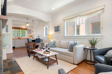 06 - Living Room