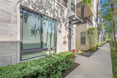 637 Cardiff Reef, Costa Mesa, CA 92627 - photo 3