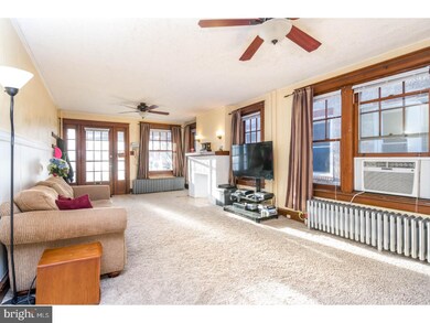 209 N Brobst St, Reading, PA 19607 - photo 4