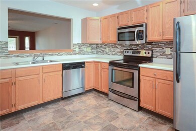 1380 Swan Dr, Franklin, IN 46131 - photo 5