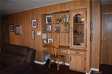 24524 Cornstalk Rd, Wildomar, CA 92595 - photo 7