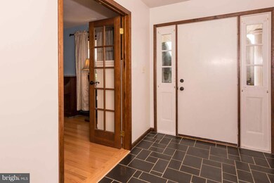 6319 Old Washington Rd, Sykesville, MD 21784 - photo 3