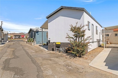 8086 Mission Blvd unit 24, Riverside, CA 92509 - photo 5