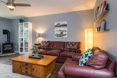 10 Twin Oaks Terrace, South Burlington, VT 05403 - photo 6